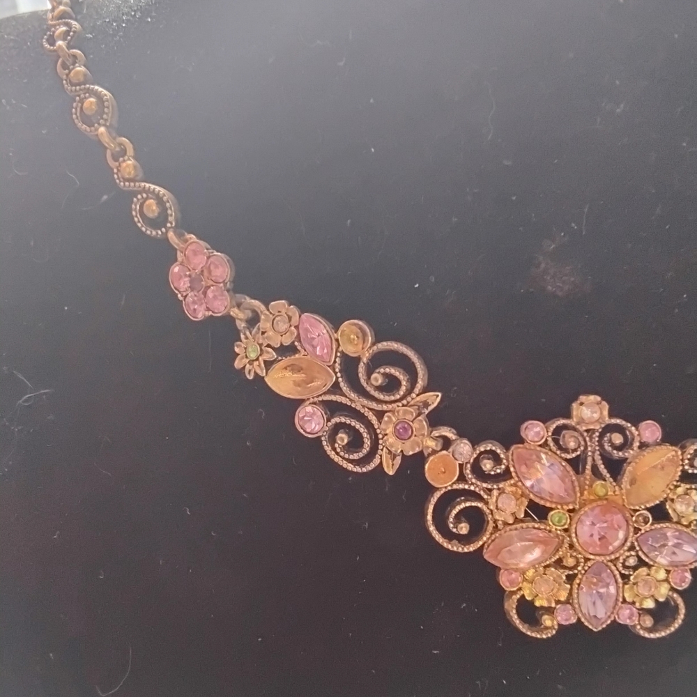 Vintage Rhinestone Necklace - Picture 3 of 4